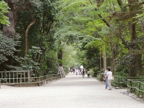 下鴨神社